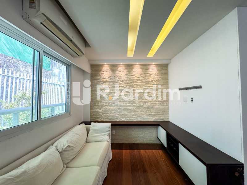 Cobertura à venda com 3 quartos, 180m² - Foto 7