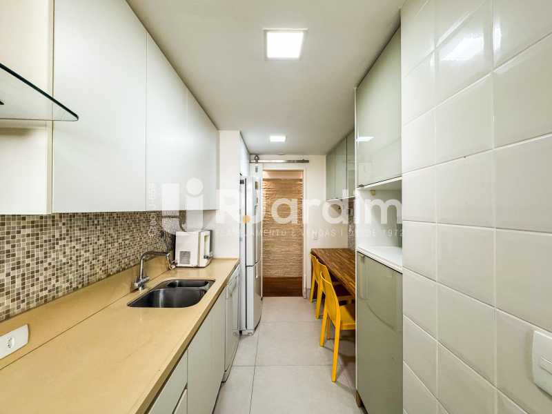 Cobertura à venda com 3 quartos, 180m² - Foto 10