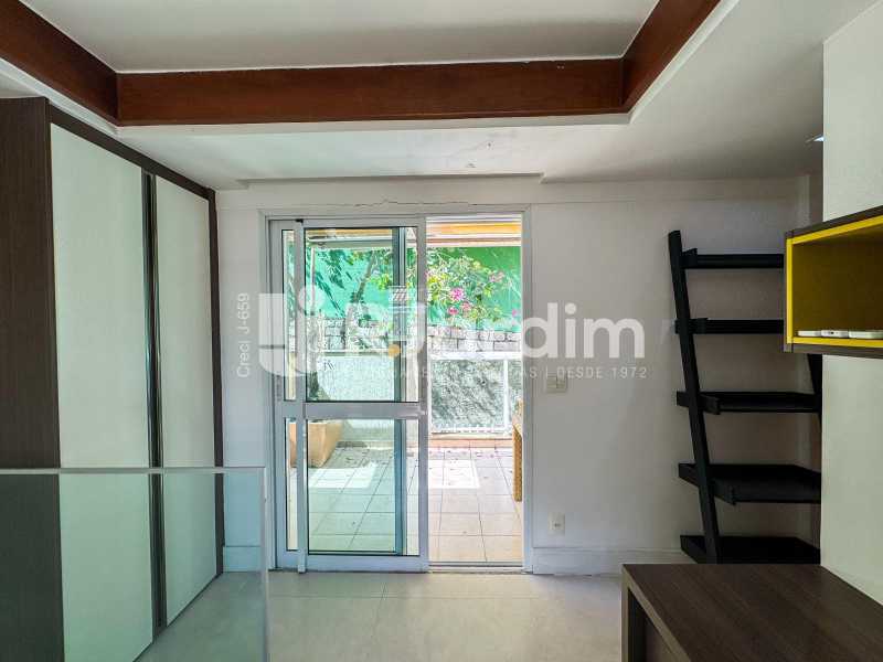 Cobertura à venda com 3 quartos, 180m² - Foto 11
