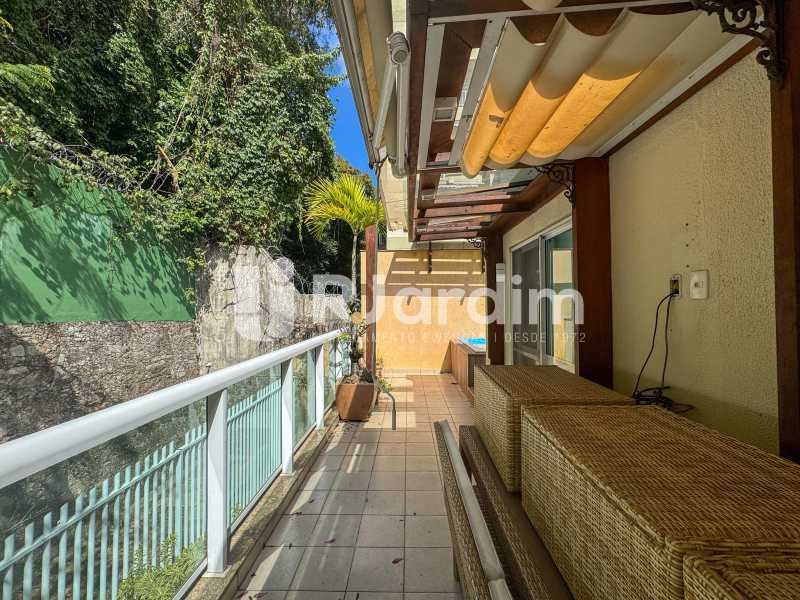 Cobertura à venda com 3 quartos, 180m² - Foto 21