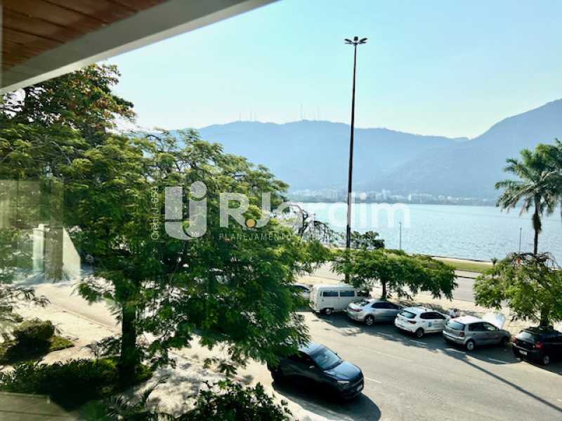 Apartamento à venda com 4 quartos, 236m² - Foto 21