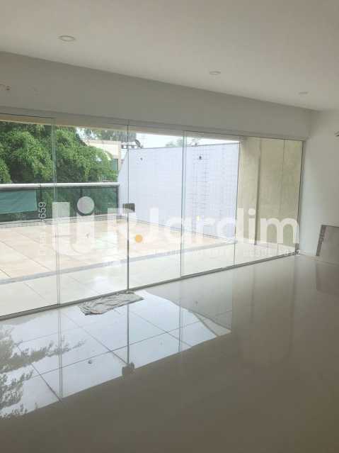 Apartamento, 3 quartos, 172 m² - Foto 1