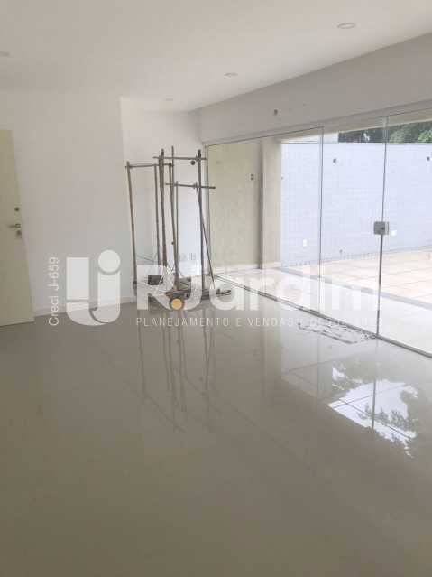 Apartamento, 3 quartos, 172 m² - Foto 2