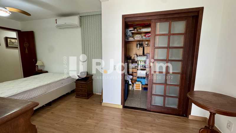 Cobertura, 4 quartos, 228 m² - Foto 19
