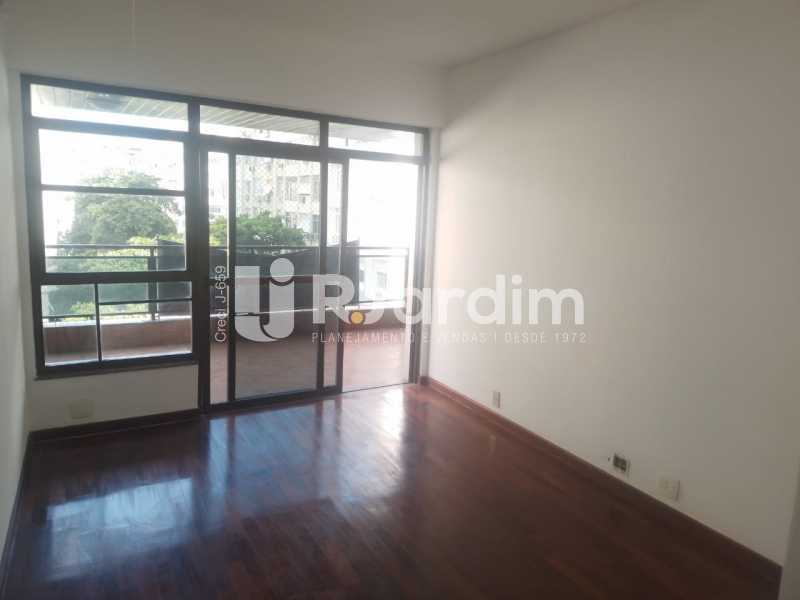 Apartamento, 3 quartos, 190 m² - Foto 1
