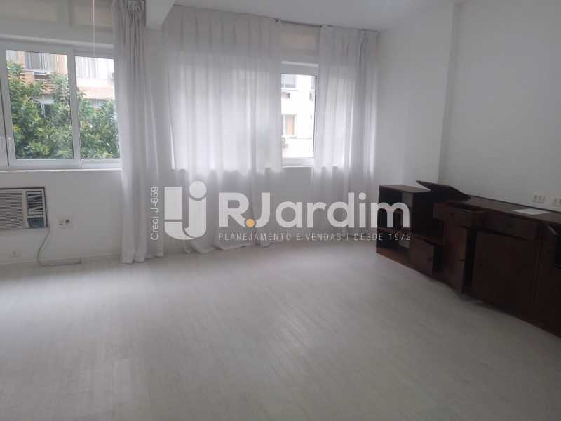 Apartamento, 3 quartos, 148 m² - Foto 1