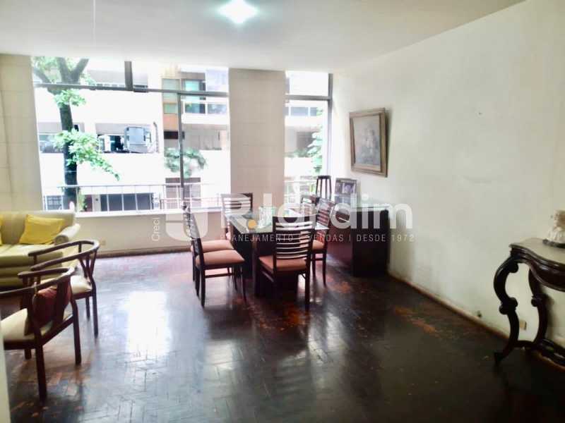 Apartamento, 3 quartos, 140 m² - Foto 24