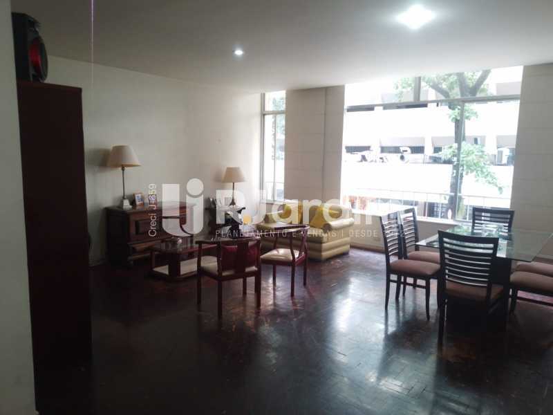 Apartamento, 3 quartos, 140 m² - Foto 25