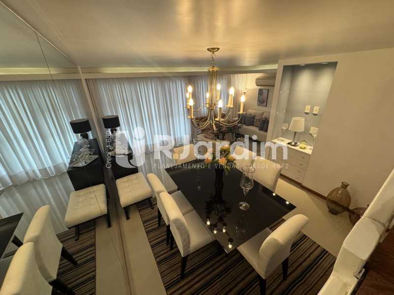 Cobertura, 3 quartos, 230 m² - Foto 8