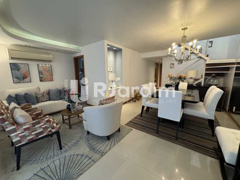 Cobertura, 3 quartos, 230 m² - Foto 5