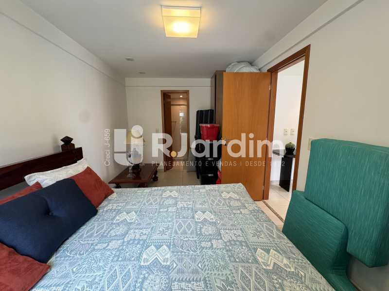 Cobertura, 3 quartos, 230 m² - Foto 17