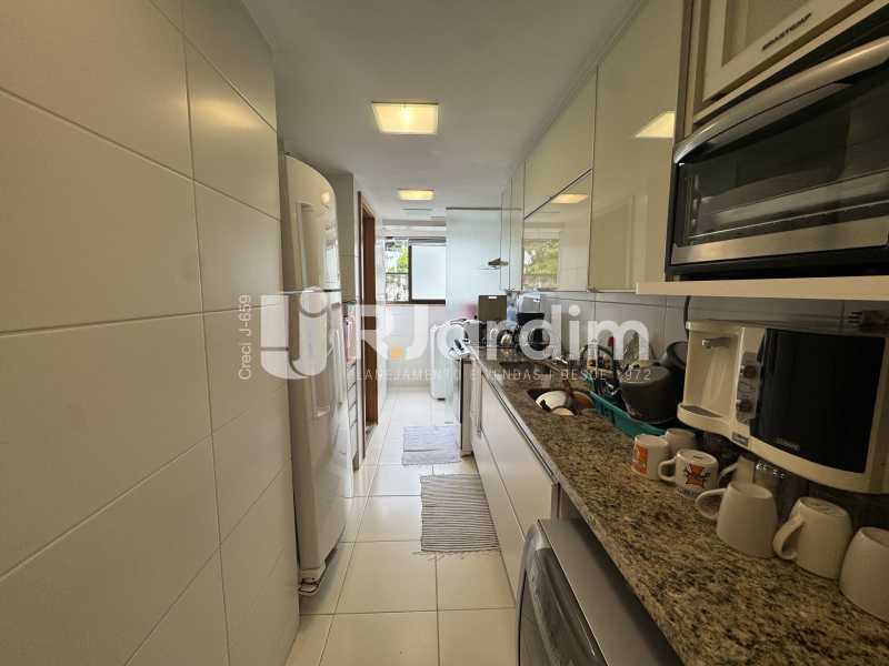 Cobertura, 3 quartos, 230 m² - Foto 23