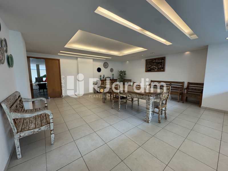 Cobertura, 3 quartos, 230 m² - Foto 29