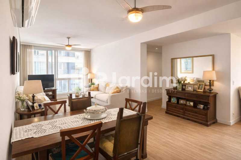 Apartamento, 3 quartos, 100 m² - Foto 2