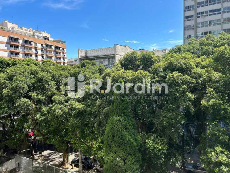 Apartamento, 4 quartos, 220 m² - Foto 1