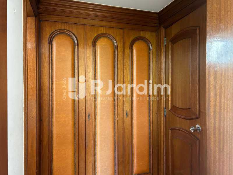 Apartamento, 4 quartos, 220 m² - Foto 11