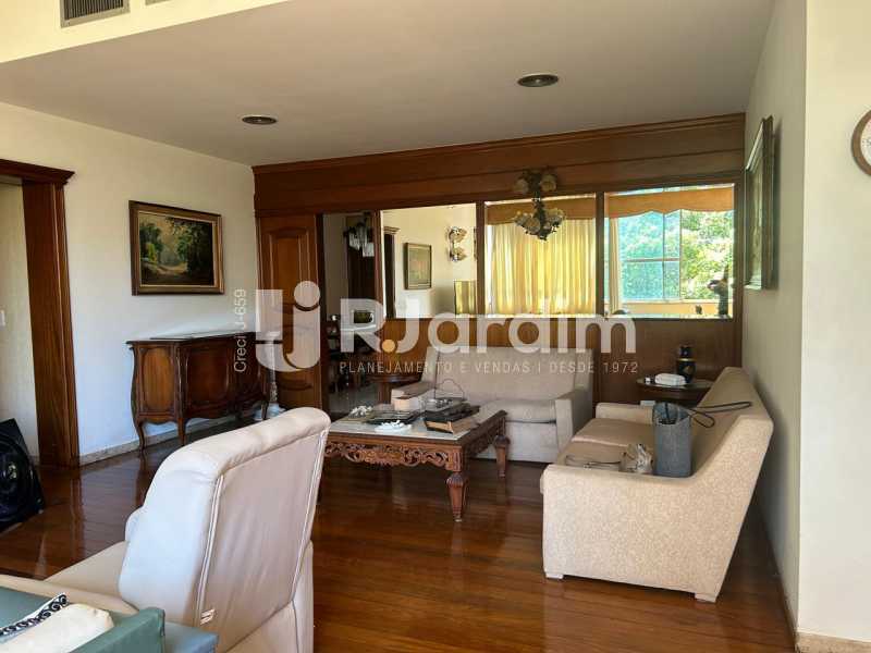 Apartamento, 4 quartos, 220 m² - Foto 2