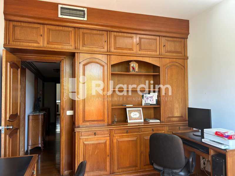Apartamento, 4 quartos, 220 m² - Foto 17