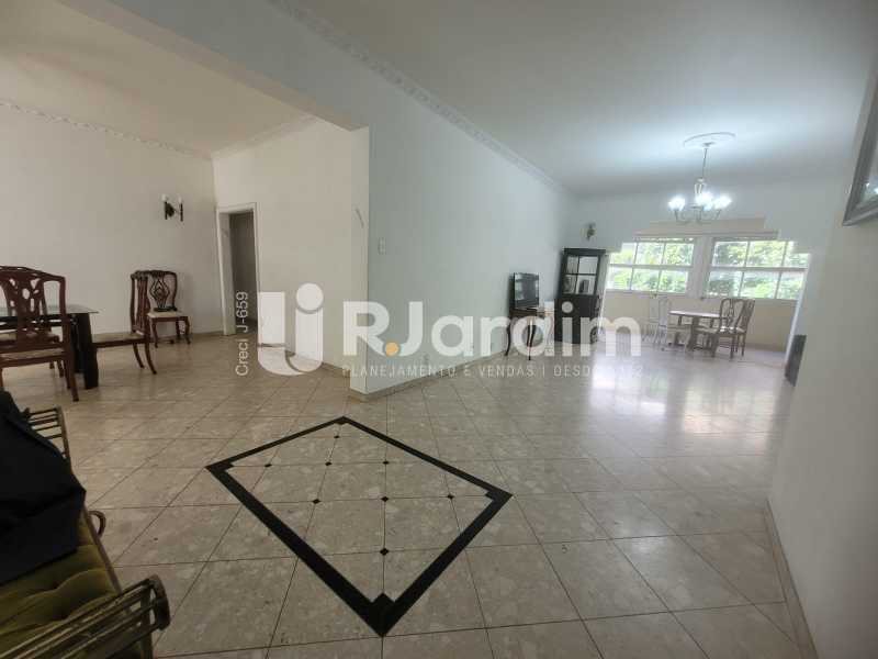 Apartamento, 4 quartos, 206 m² - Foto 1