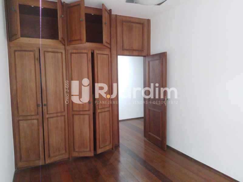 Apartamento, 3 quartos, 330 m² - Foto 11