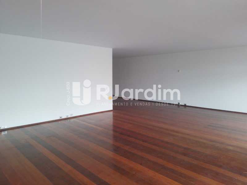 Apartamento, 3 quartos, 330 m² - Foto 3
