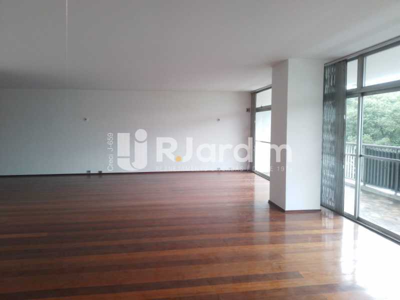Apartamento, 3 quartos, 330 m² - Foto 5