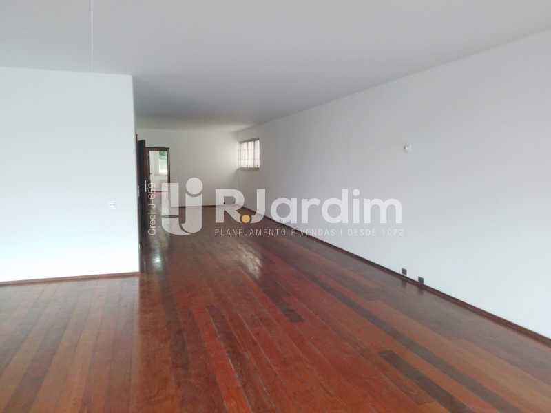 Apartamento, 3 quartos, 330 m² - Foto 13