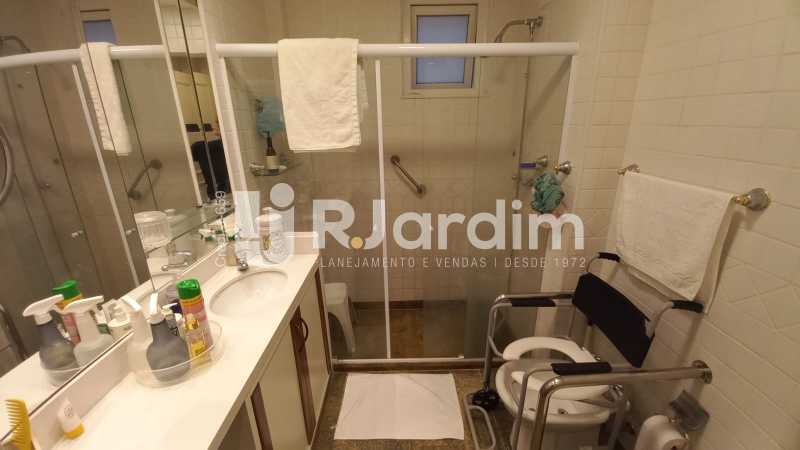Apartamento, 3 quartos, 220 m² - Foto 14