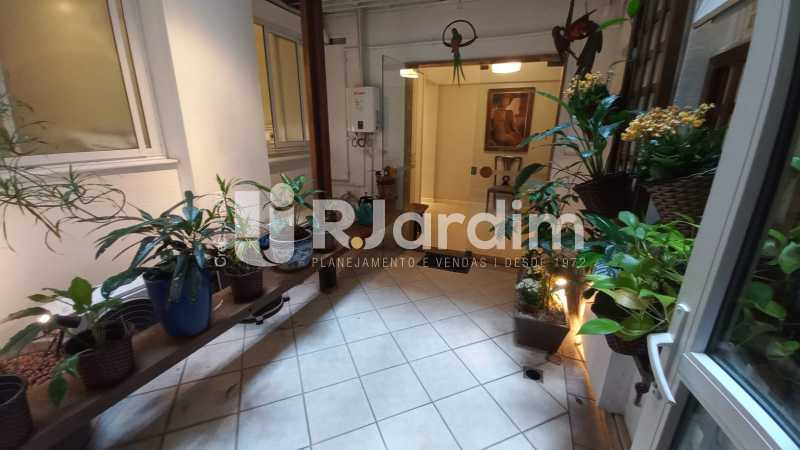 Apartamento, 3 quartos, 220 m² - Foto 15