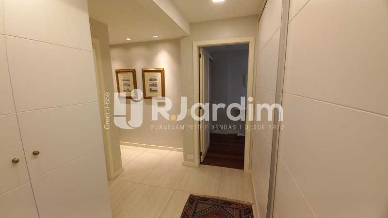 Apartamento, 3 quartos, 220 m² - Foto 20