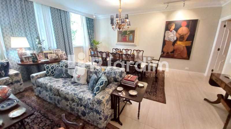 Apartamento, 3 quartos, 220 m² - Foto 5