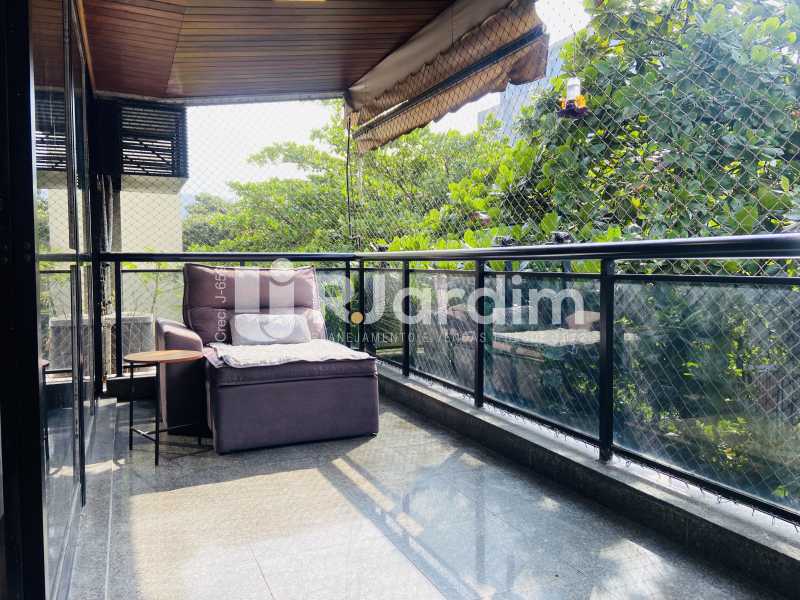 Apartamento, 3 quartos, 135 m² - Foto 4