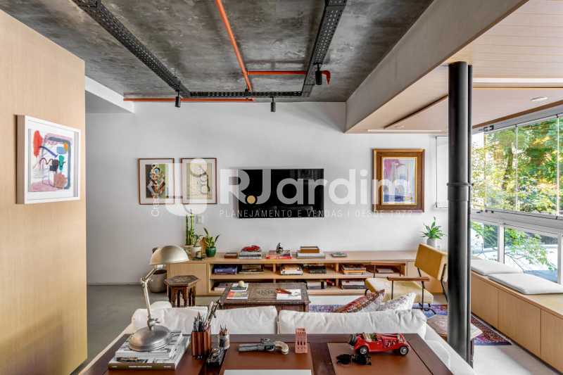 Apartamento, 1 quarto, 58 m² - Foto 1