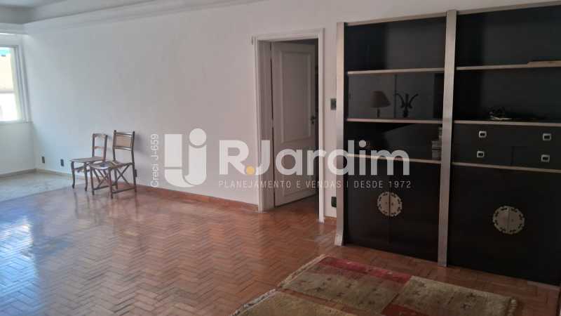 Apartamento, 3 quartos, 200 m² - Foto 13