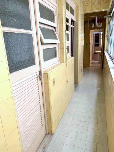 Apartamento à venda com 4 quartos, 268m² - Foto 26