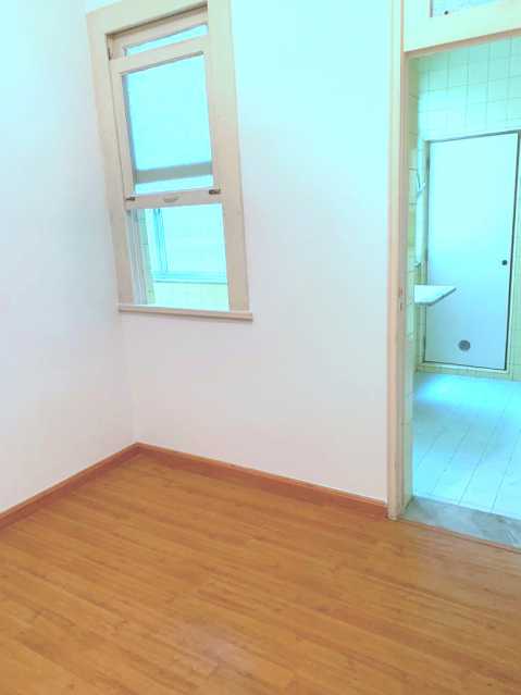 Apartamento à venda com 4 quartos, 268m² - Foto 29