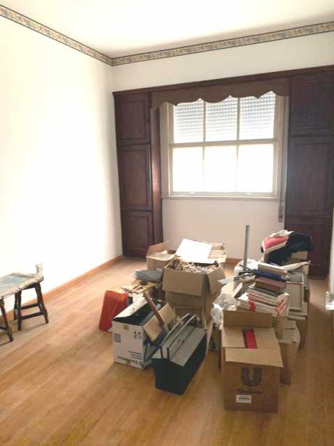 Apartamento à venda com 4 quartos, 268m² - Foto 9