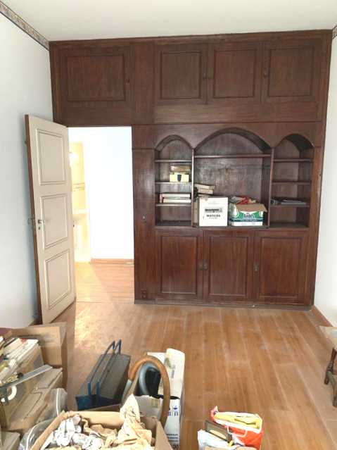 Apartamento à venda com 4 quartos, 268m² - Foto 10
