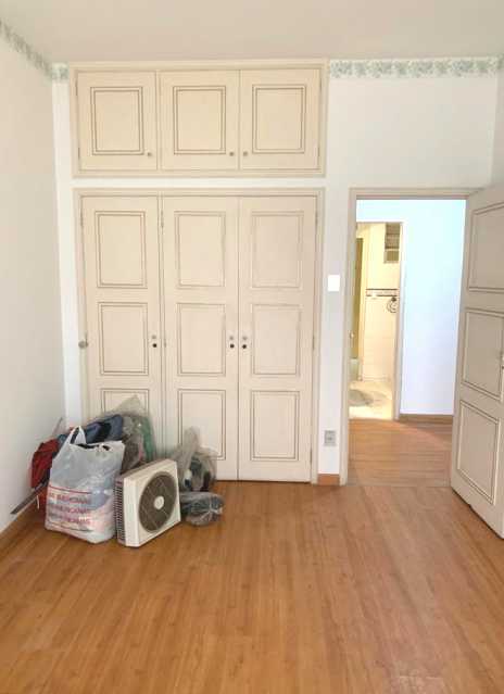 Apartamento à venda com 4 quartos, 268m² - Foto 13