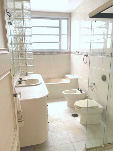 Apartamento à venda com 4 quartos, 268m² - Foto 17