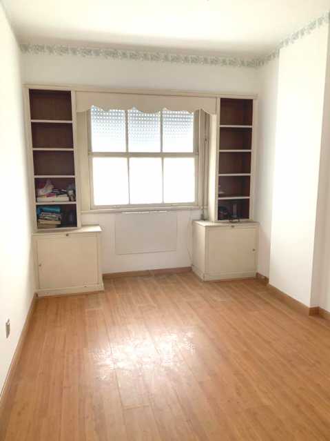 Apartamento à venda com 4 quartos, 268m² - Foto 18