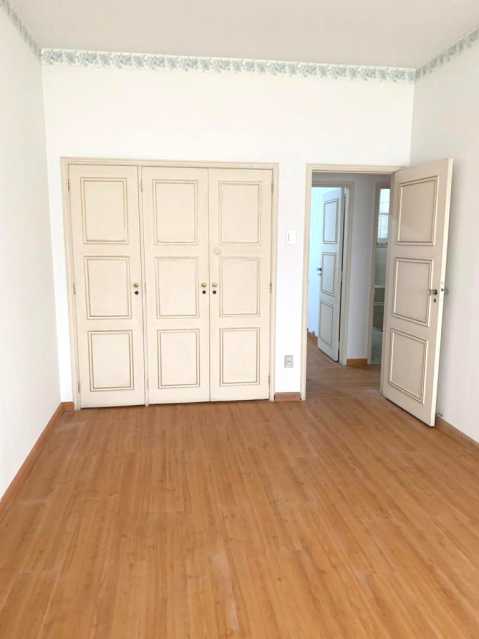 Apartamento à venda com 4 quartos, 268m² - Foto 21