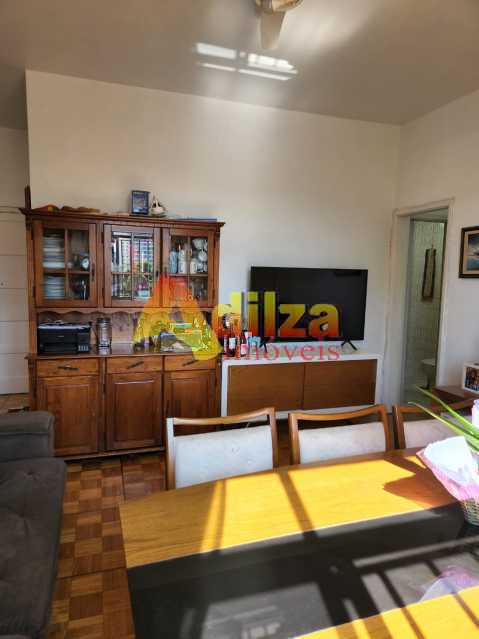 Apartamento à venda com 3 quartos, 110m² - Foto 2