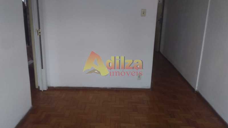 Apartamento à venda com 1 quarto, 50m² - Foto 2