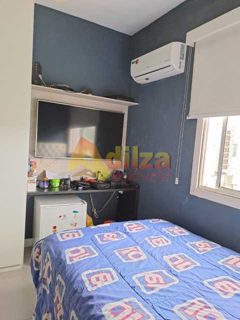 Apartamento à venda com 2 quartos, 75m² - Foto 19