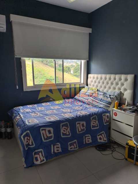 Apartamento à venda com 2 quartos, 75m² - Foto 18