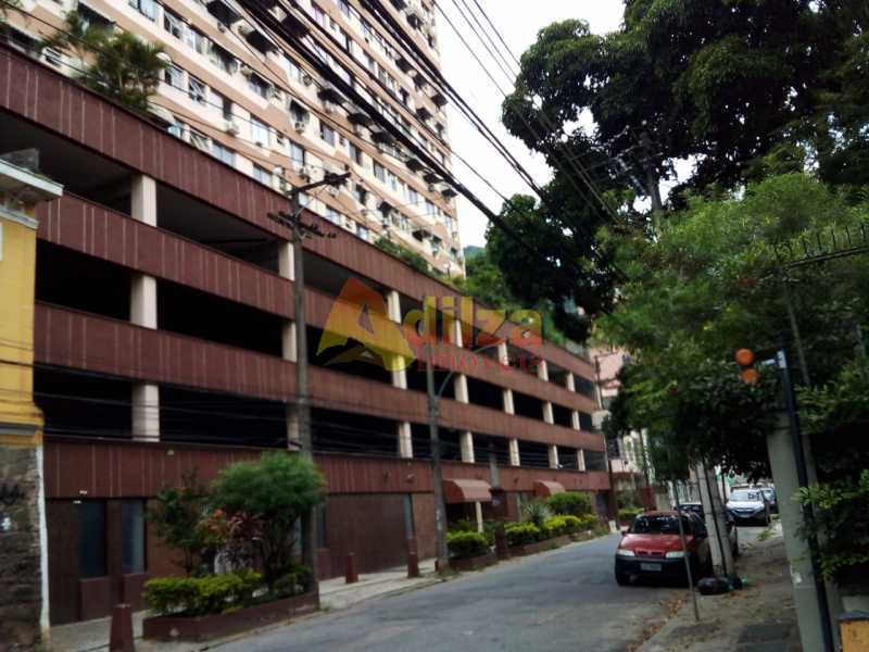 Apartamento à venda com 2 quartos, 64m² - Foto 2