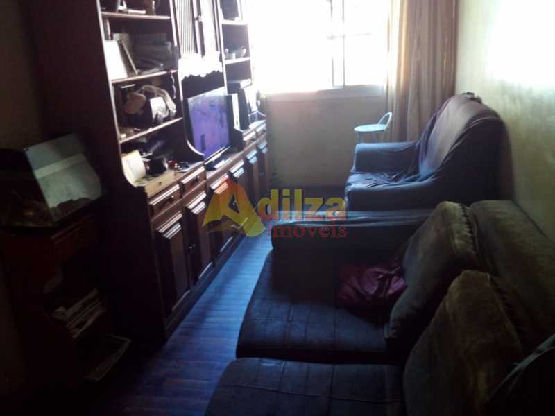 Apartamento à venda com 2 quartos, 64m² - Foto 4