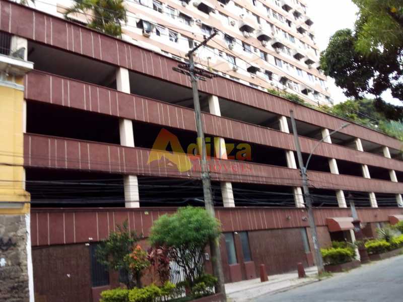 Apartamento à venda com 2 quartos, 64m² - Foto 1