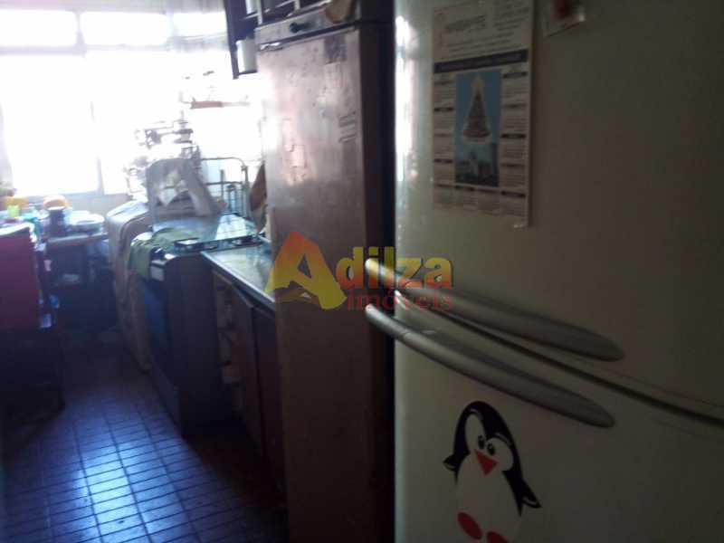 Apartamento à venda com 2 quartos, 64m² - Foto 12